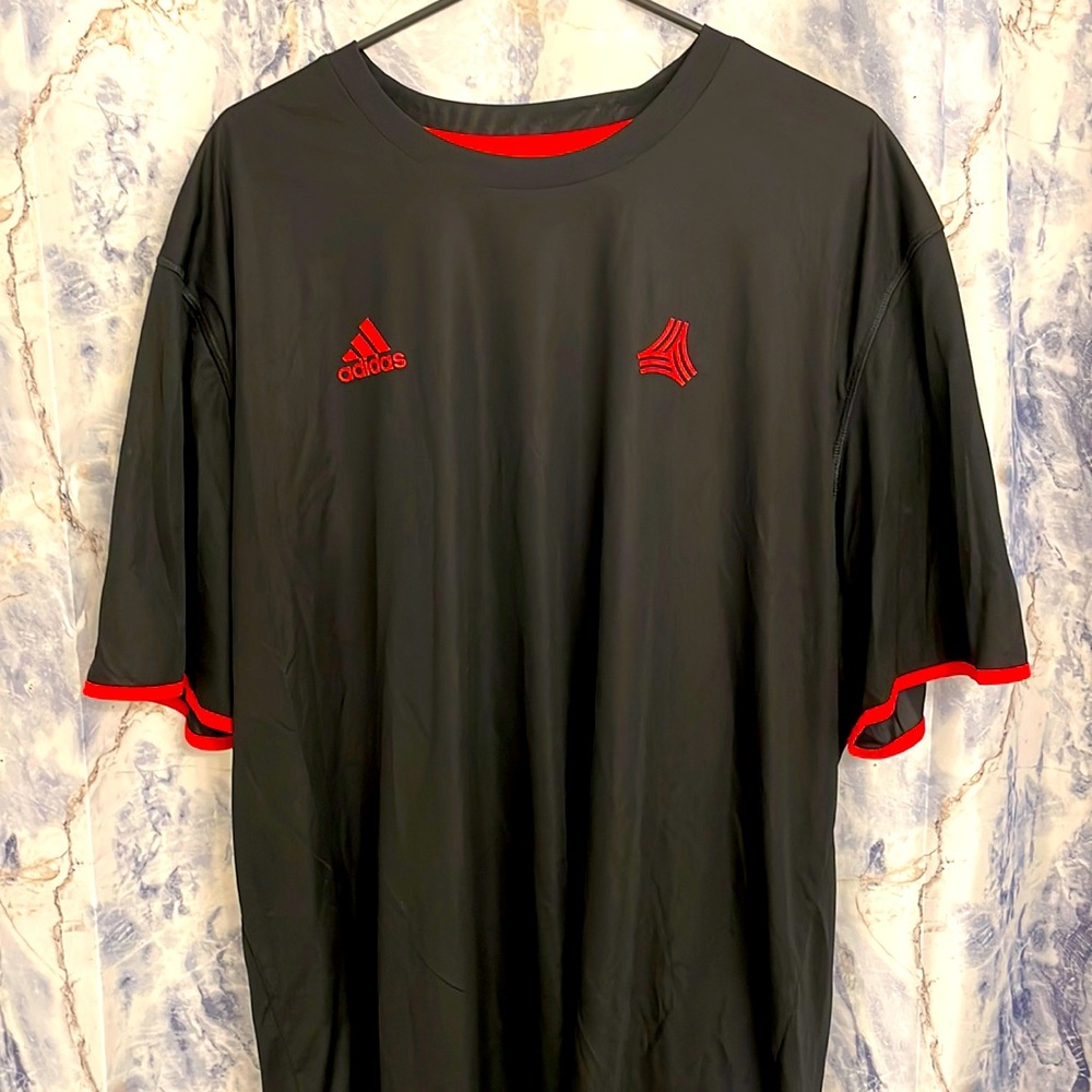 Adidas Reversible Climate T-Shirt 🔴⚫️